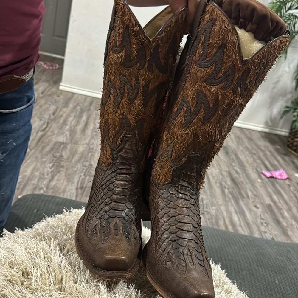 Men python boots size 8.5 - Picture 2 of 3